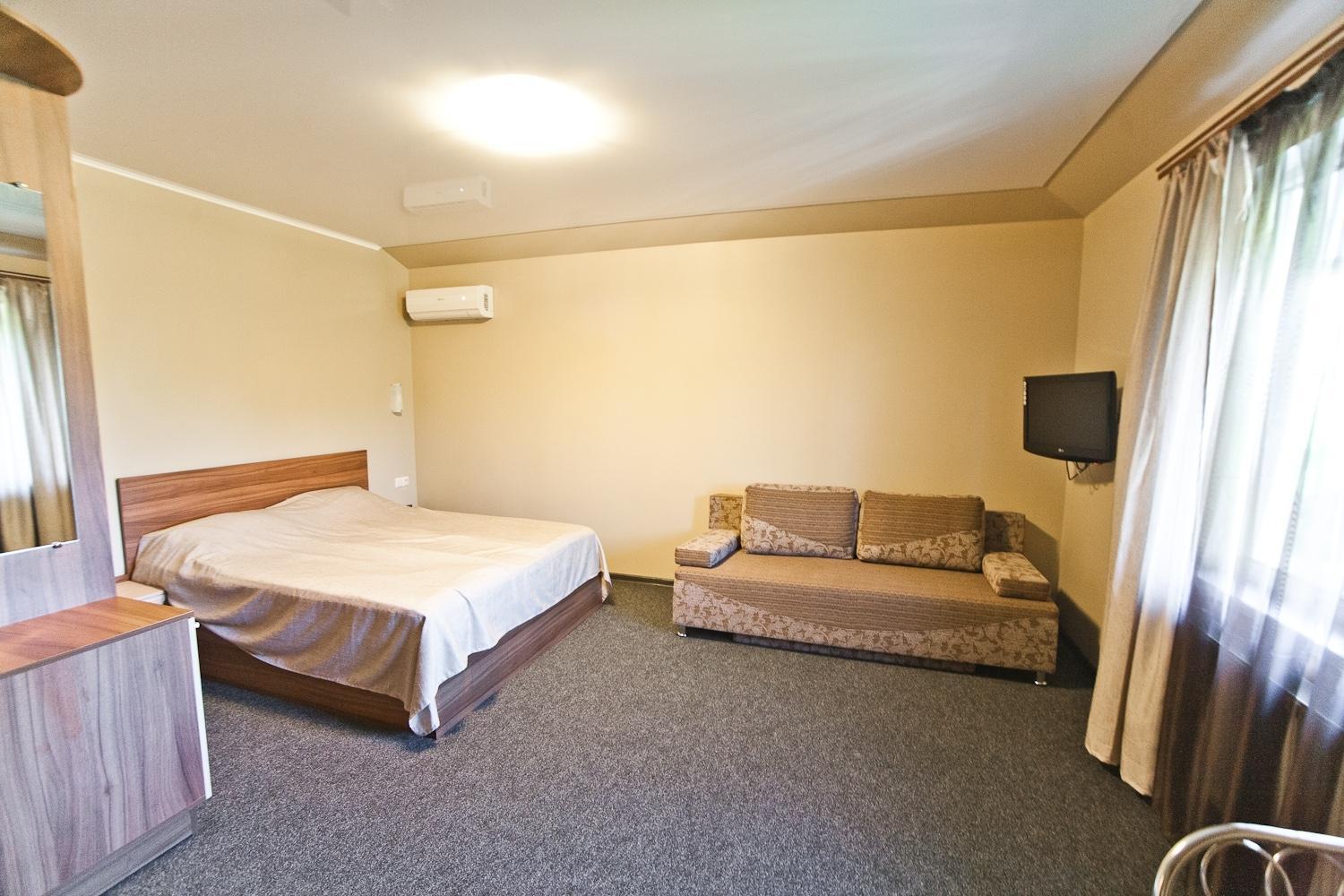 Yuzhniy Dvorik Aparthotel Odessa Ngoại thất bức ảnh