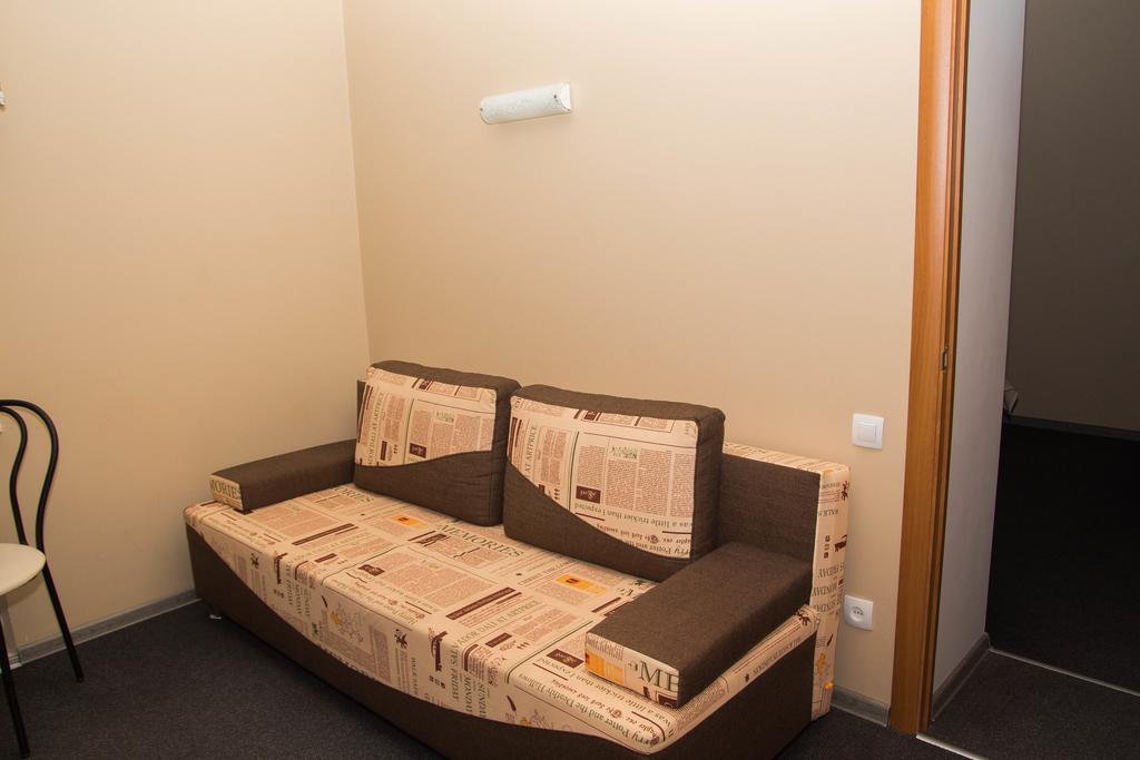 Yuzhniy Dvorik Aparthotel Odessa Ngoại thất bức ảnh